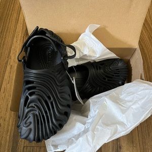 Salehe Bembury Crocs